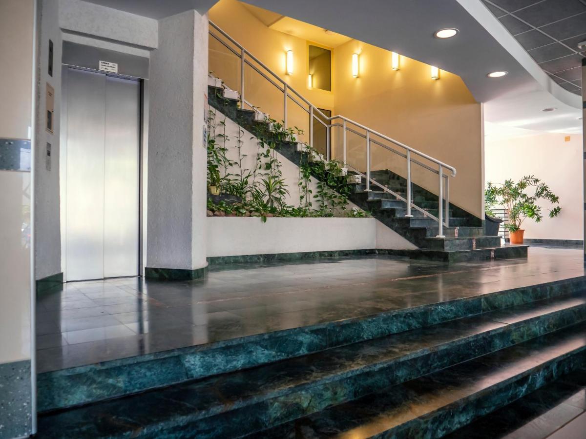Cks Warszawa Hotel Екстериор снимка