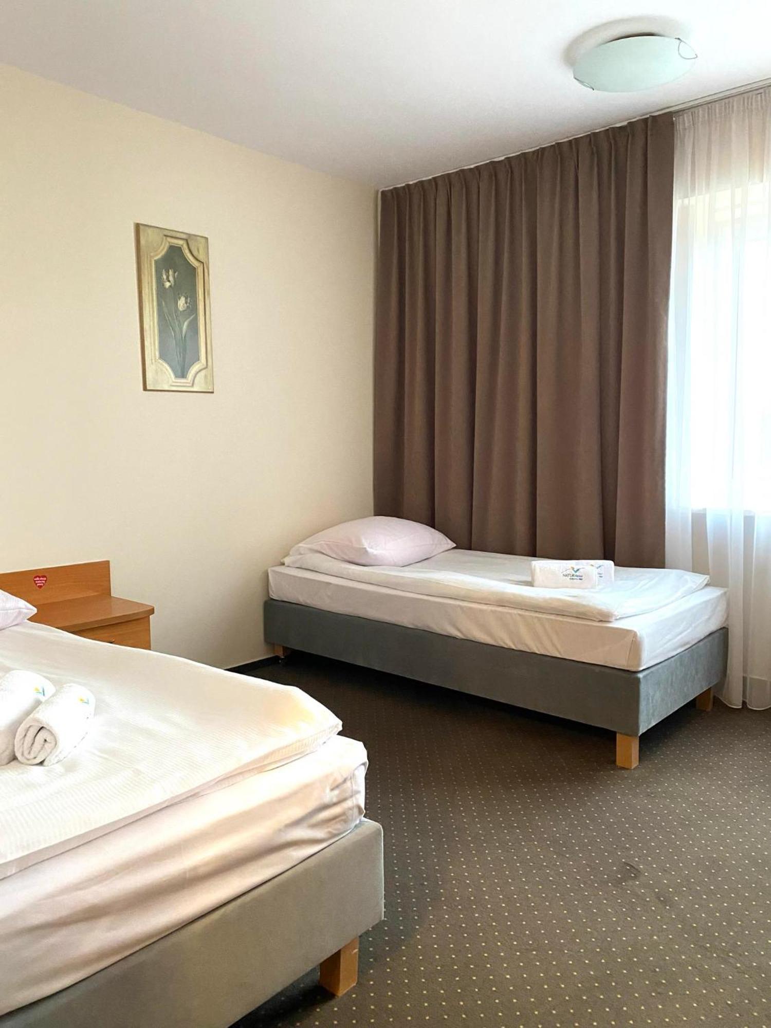 Cks Warszawa Hotel Екстериор снимка